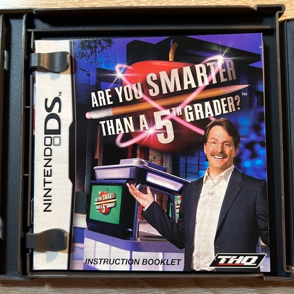 Are You Smarter than a 5th Grader: Make the Grade Nintendo DS Game with/ Case - Picture 3 of 5